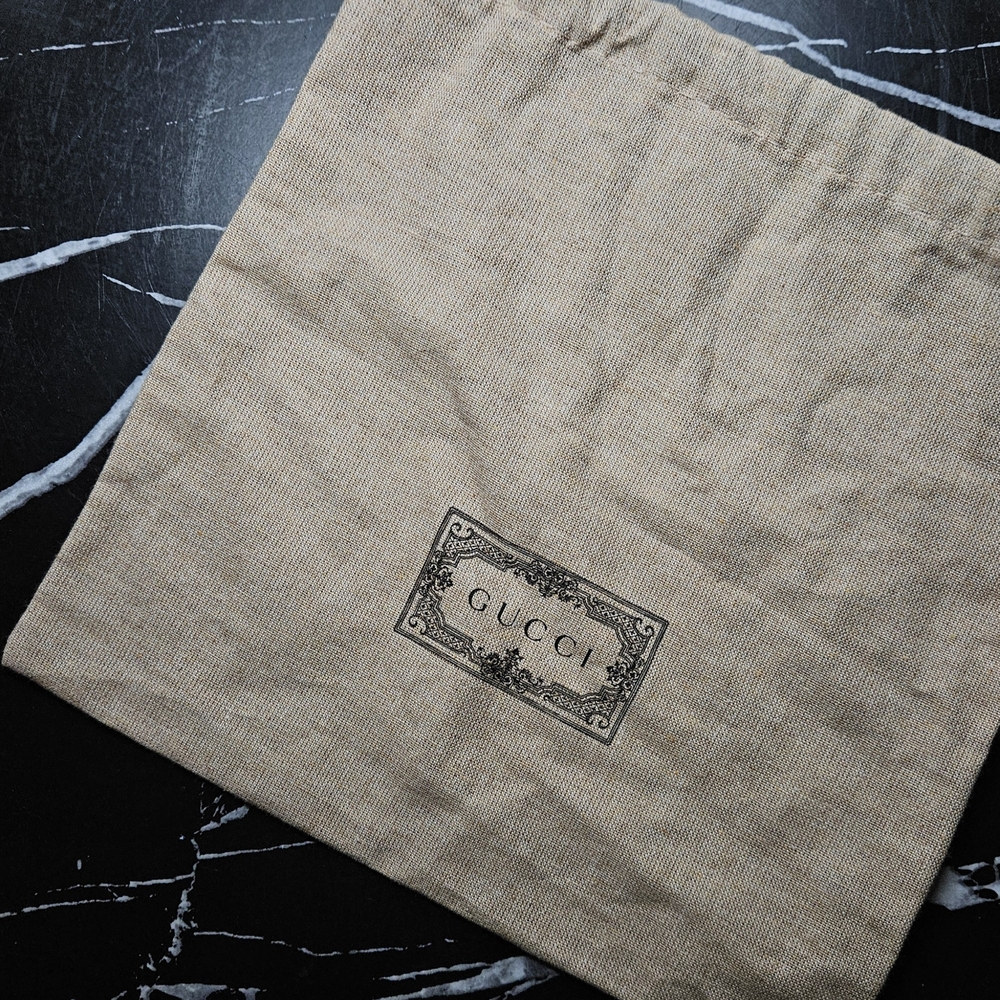 Gucci Beige Dust Bag , 10×9.5 .